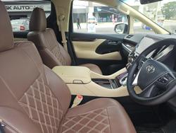 2017 Toyota Alphard X AGH30W White