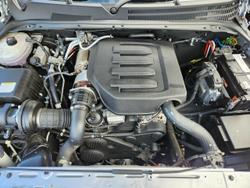 2023 Mahindra Scorpio Z8 4X4 Dazzling Silver