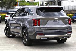 2025 Kia
                Sorento HEV GT-Line