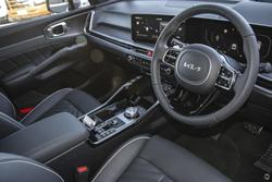 2025 Kia
                Sorento HEV GT-Line