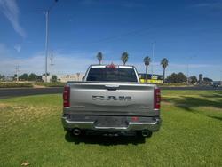2024 RAM
1500 Laramie