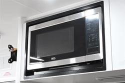 2025 VICTORY CARAVANS Trophy 24 Family Quad Bunk