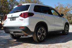 2023 Suzuki
Vitara Turbo