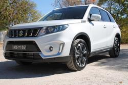 2023 Suzuki
Vitara Turbo
