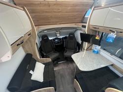 2025 Avan Ovation M9