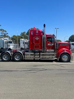 2020 Kenworth T909