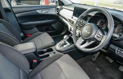 2023 Kia
Cerato S