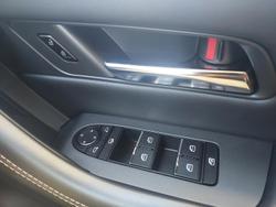 2024 Mazda
CX-60 G40e Evolve