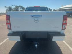 2024 Mazda
BT-50 XTR