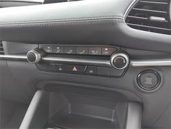 2024 Mazda
3 G20 Pure