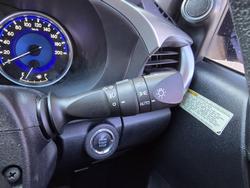 2017 Toyota
Hilux SR5