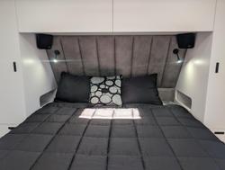 2025 Lotus Caravans 22' Sprint Rear Club