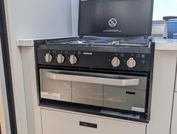 2025 Lotus Caravans 22' Sprint Rear Club