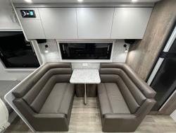 2025 Lotus Caravans 20'6 Freelander