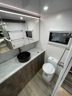 2025 Lotus Caravans 20'6 Freelander