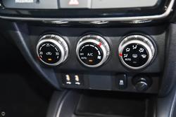 2024 Mitsubishi
ASX ES