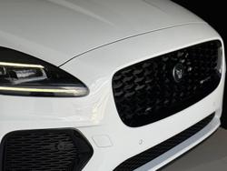 2024 Jaguar
E-PACE P250 R-Dynamic SE