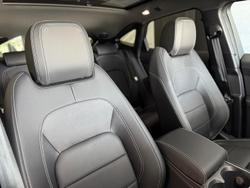 2024 Jaguar
E-PACE P250 R-Dynamic SE