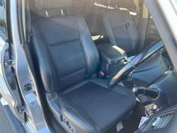 2013 Mitsubishi
Pajero VR-X
