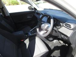 2025 MG
                ZS Excite