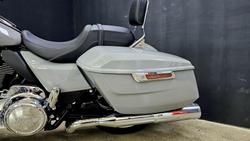 2025 Harley-Davidson Street Glide 117 (FLHX) Touring Grey