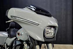 2025 Harley-Davidson Street Glide 117 (FLHX) Touring Grey