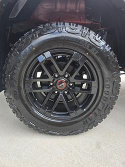 2024 Isuzu
                D-MAX BLADE