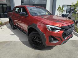 2024 Isuzu
                D-MAX BLADE