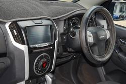 2021 Isuzu
MU-X LS-U