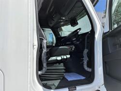 2025 Freightliner Cascadia 126 White