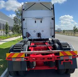 2025 Freightliner Cascadia 126 White