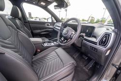 2024 Kia
Sorento HEV GT-Line