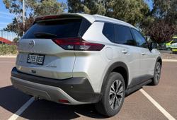 2024 Nissan X-TRAIL ST-L e-POWER