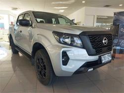 2022 Nissan Navara SL