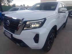 2024 Nissan
Navara ST-X