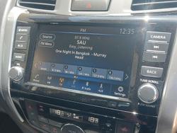 2024 Nissan
Navara ST-X