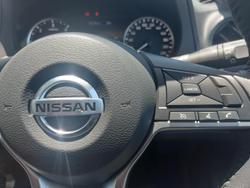 2024 Nissan
Navara ST-X