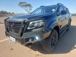 2024 Nissan
                Navara PRO-4X
