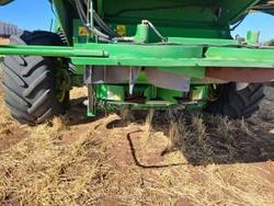 2019 John Deere S780 Combine & 740D Front With Trailer