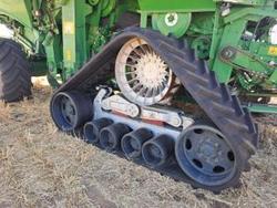 2019 John Deere S780 Combine & 740D Front With Trailer