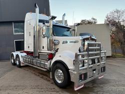Kenworth T909