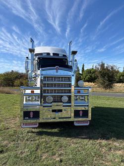 2024 Kenworth T909