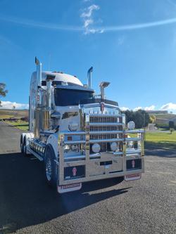 2024 Kenworth T909