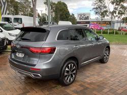2024 Renault
                Koleos Zen