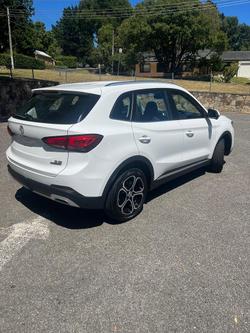2024 MG
ZS Excite Hybrid+