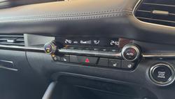 2024 Mazda
3 G25 Astina