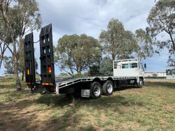 2015 Fuso 2427 6X2 Allison Auto Trans Beavertail White
