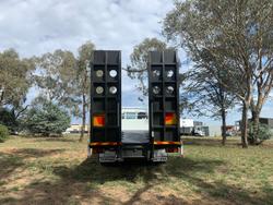 2015 Fuso 2427 6X2 Allison Auto Trans Beavertail White