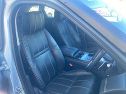 2019 Land Rover Range Rover Velar D240 HSE L560 MY19.5 AWD Indus Silver