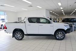 2020 Toyota
Hilux SR5